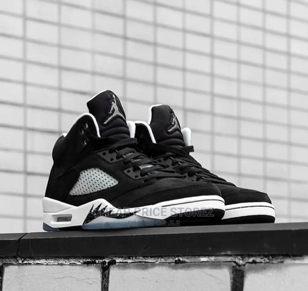 Air Jordan 5 Retro
