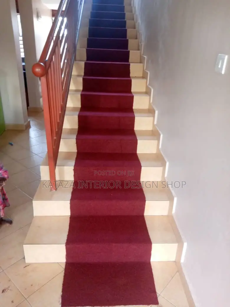 Woolen Carpets (Wall to Wall Carpets)