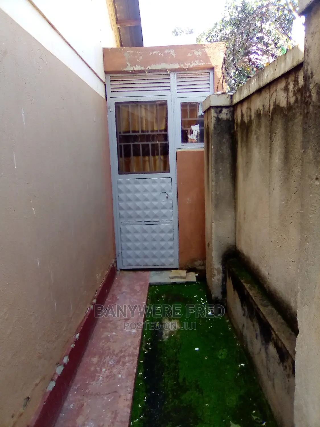 Furnished 2bdrm Bungalow in Kira for Sale