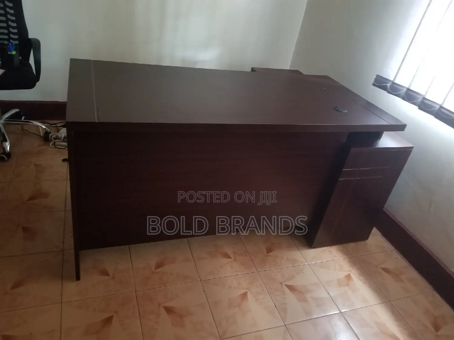 Office Desk