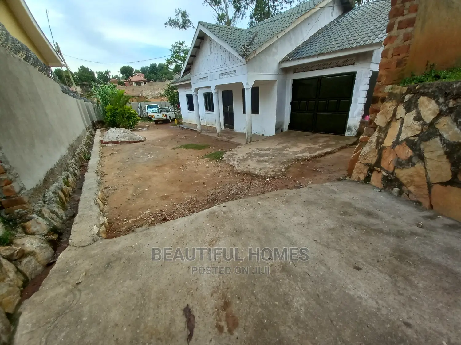 Furnished 4bdrm House in Kyaliwajjara, Kira for Sale