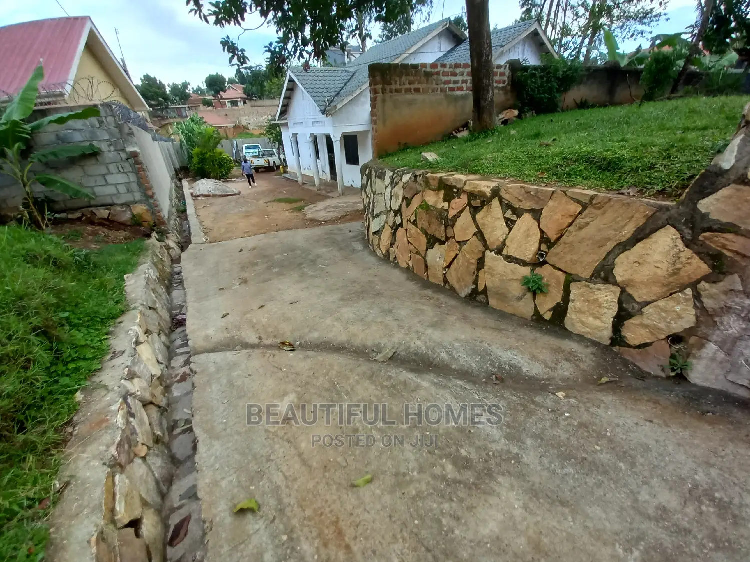 Furnished 4bdrm House in Kyaliwajara Kireka, Kira for Sale