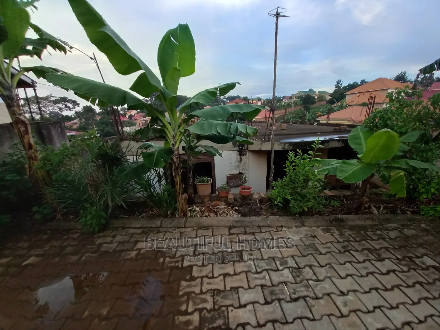 Mini Flat in Kyaliwajjara, Kira for Sale