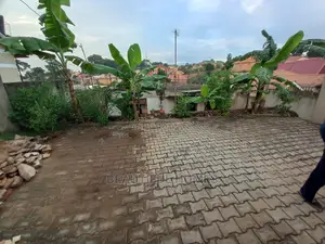 Mini Flat in Kyaliwajjara, Kira for Sale