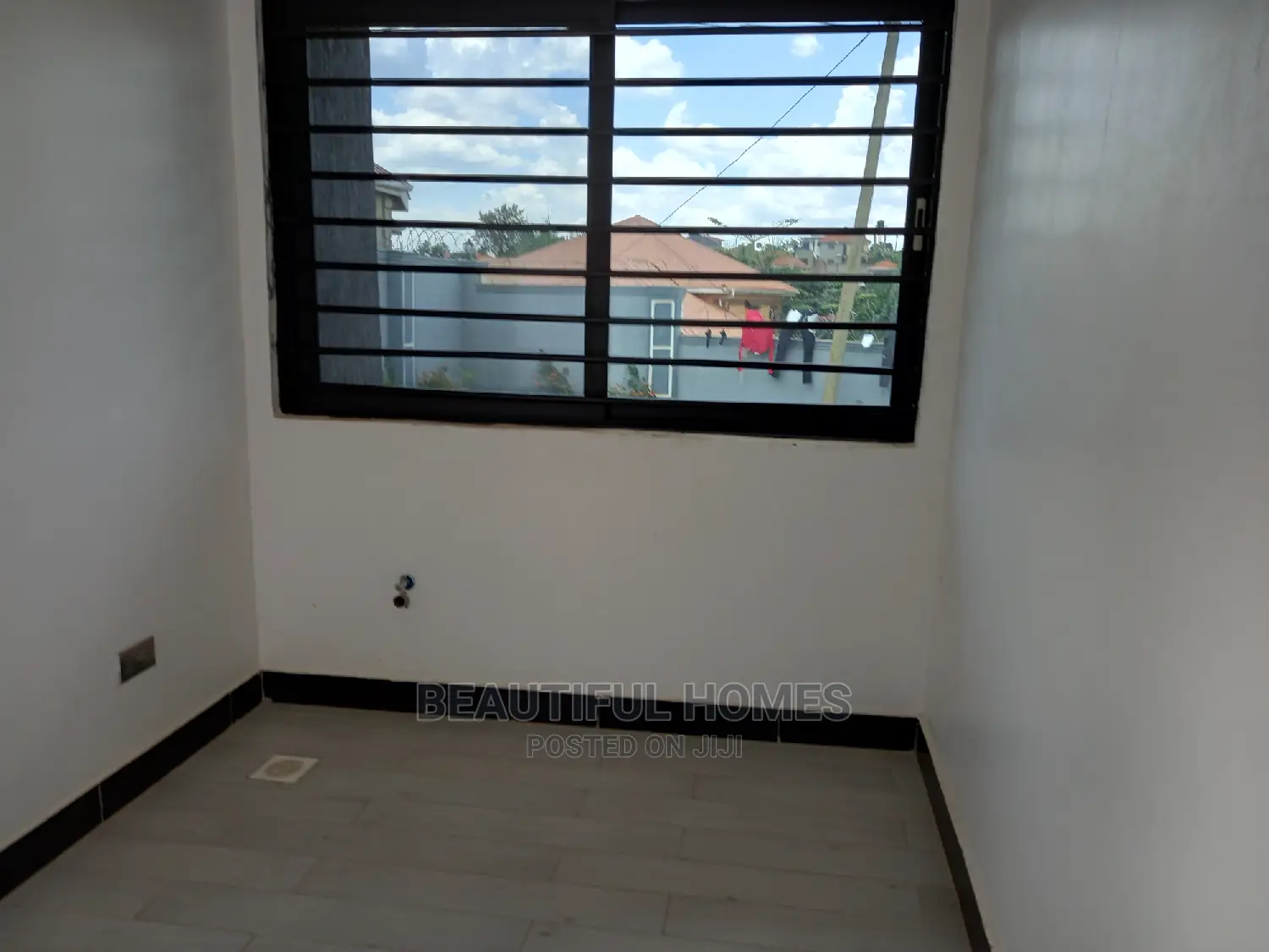 Furnished 2bdrm Apartment in Kisaasi, Nakawa for Sale