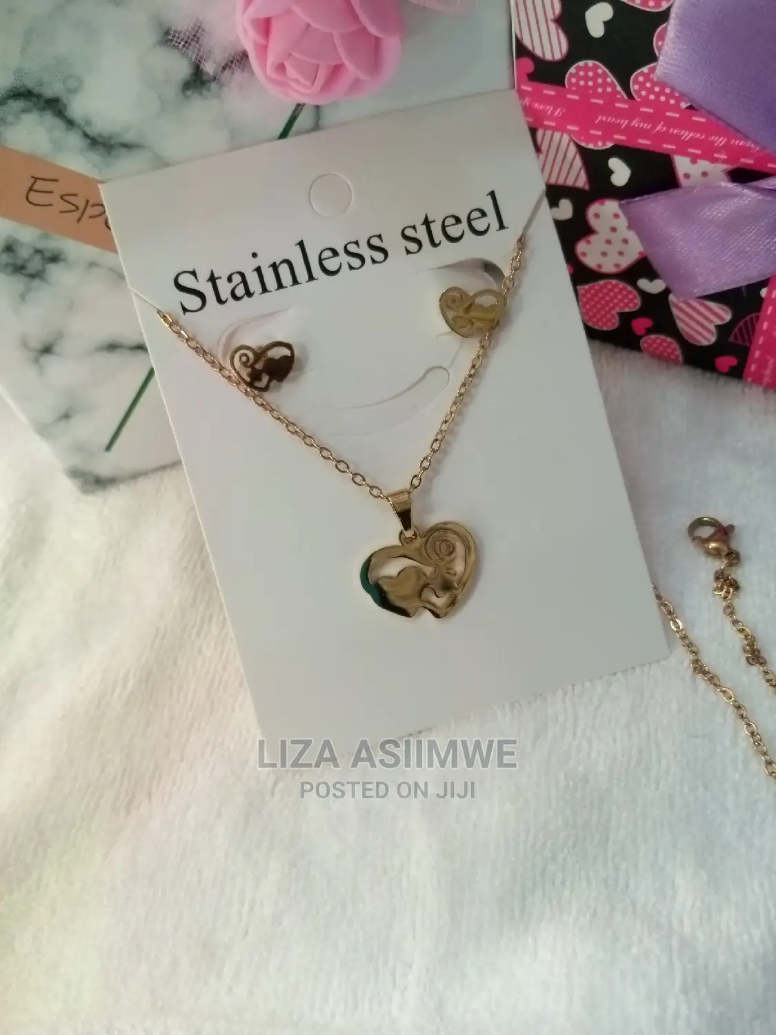 Stainless Steel Necklaces With Pretty Heart Pendants