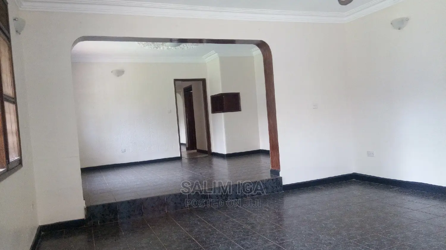 4bdrm Bungalow in Kololo Property, Central Division for Rent