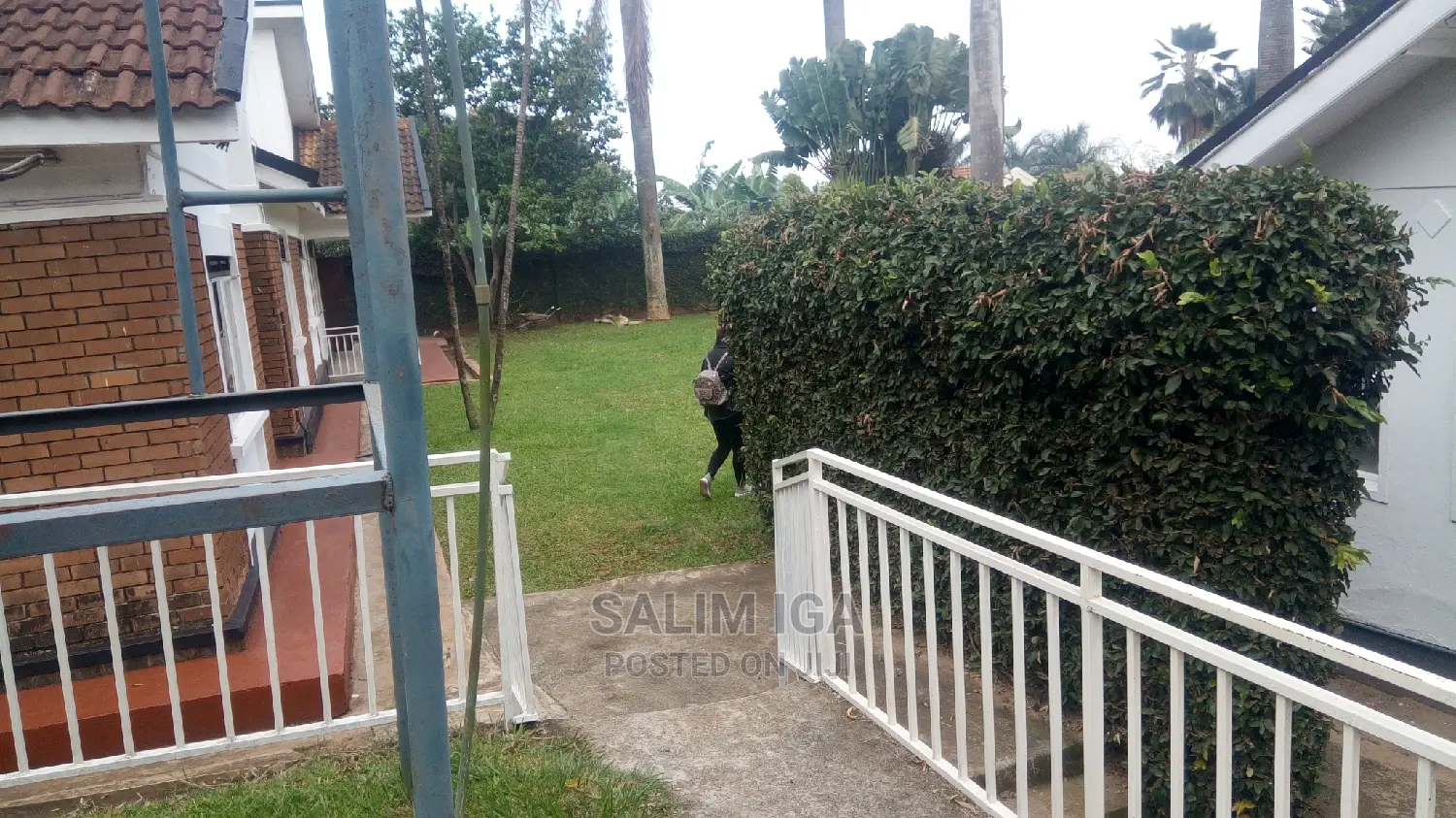 4bdrm Bungalow in Kololo Property, Central Division for Rent