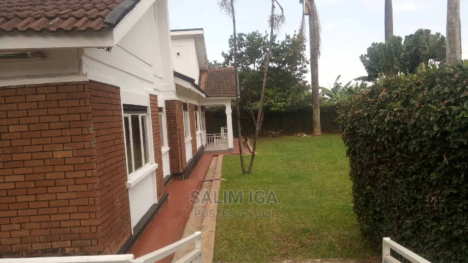 4bdrm Bungalow in Kololo Property, Central Division for Rent