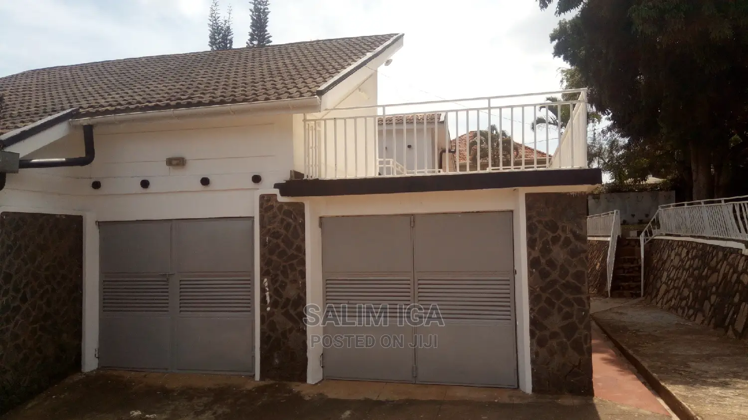 4bdrm Bungalow in Kololo Property, Central Division for Rent