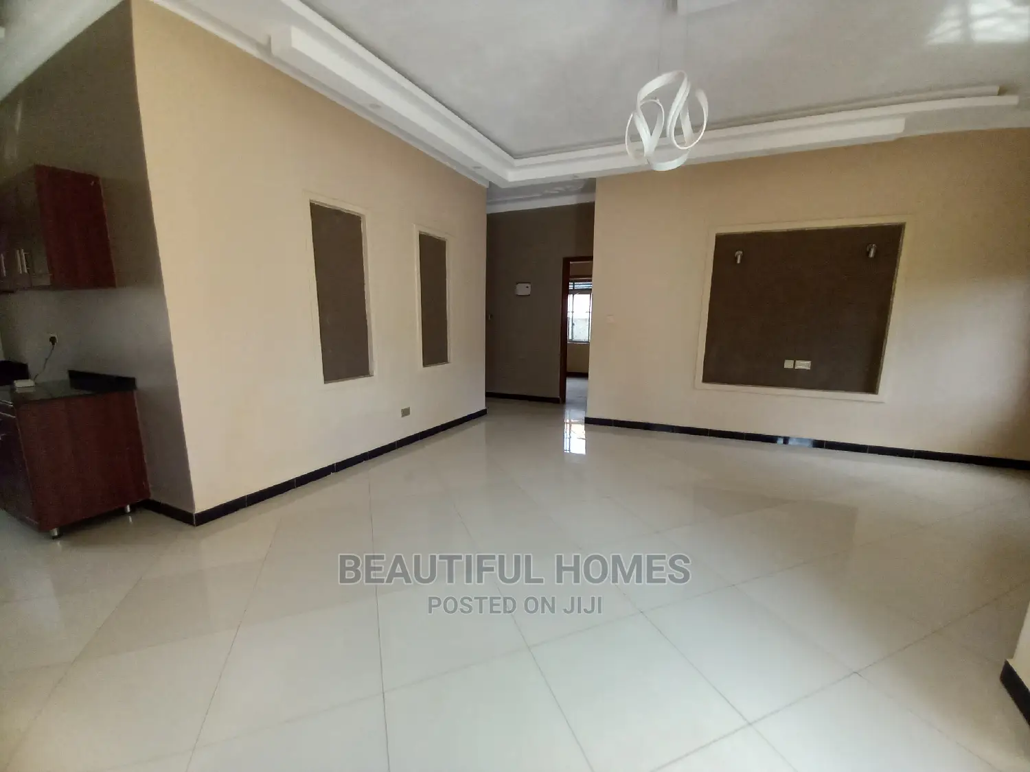 Furnished 4bdrm House in Gated Estate Tarmack, Kira for Sale