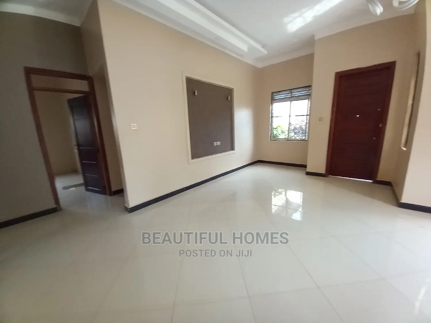 Furnished 4bdrm Bungalow in All Tarmack, Kira for Sale
