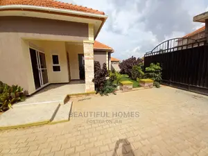 Furnished 4bdrm House in Kira Tarmack for Sale