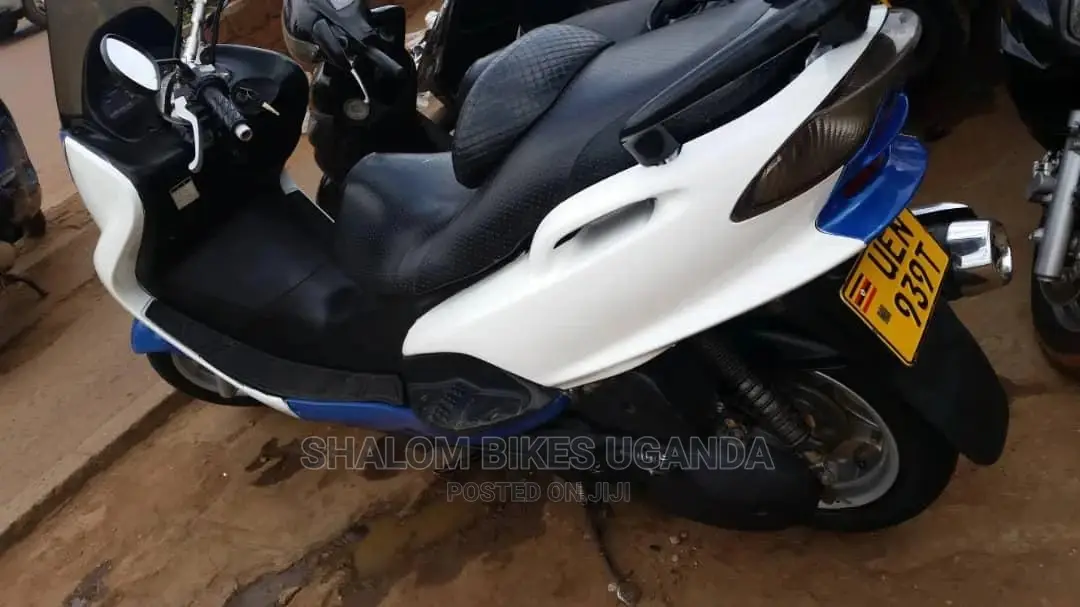 Yamaha Majesty 2019 White