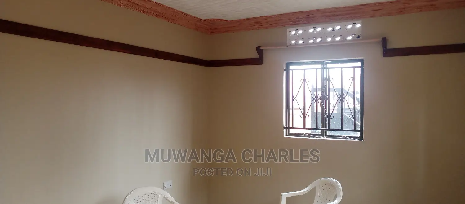 2bdrm House in Fs Properties Ltd, Central Division for Rent
