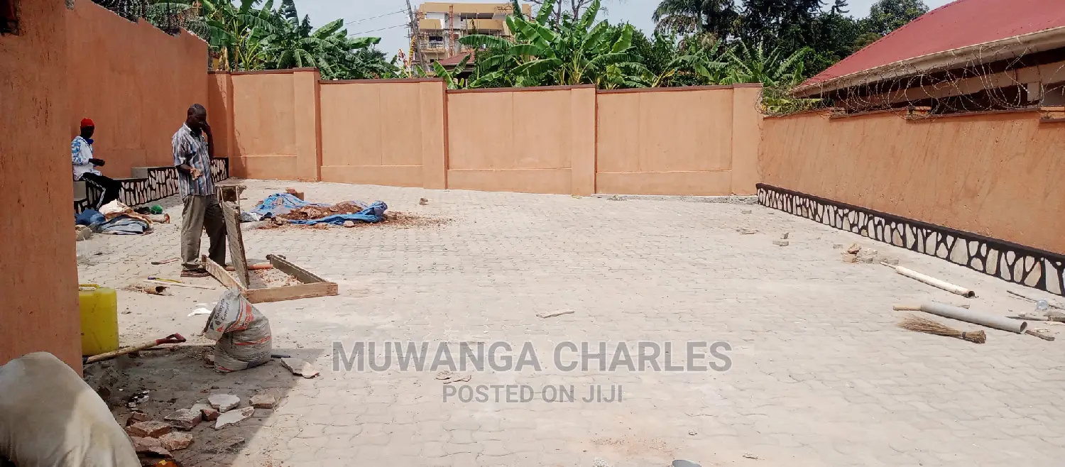 2bdrm House in Fs Properties Ltd, Central Division for Rent