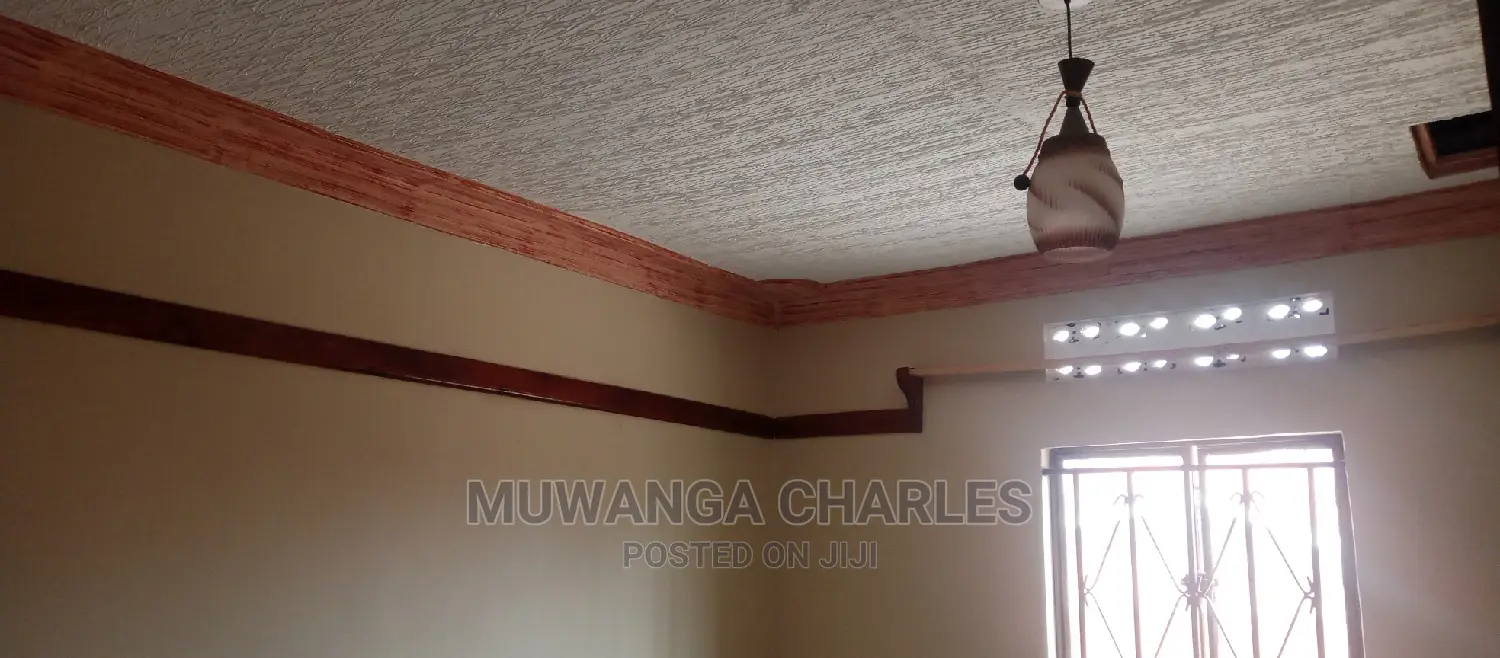 2bdrm House in Fs Properties Ltd, Central Division for Rent