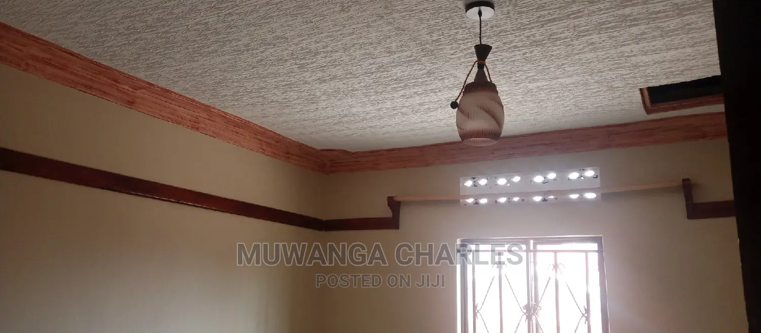2bdrm House in Fs Properties Ltd, Central Division for Rent
