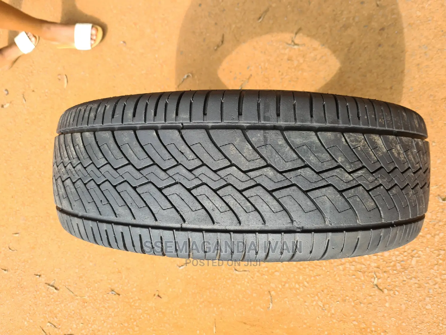 235/65r17 2nd Hands Achilles
