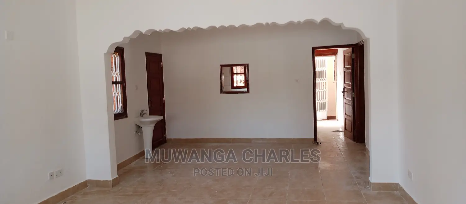3bdrm House in Fs Properties Ltd, Central Division for Rent