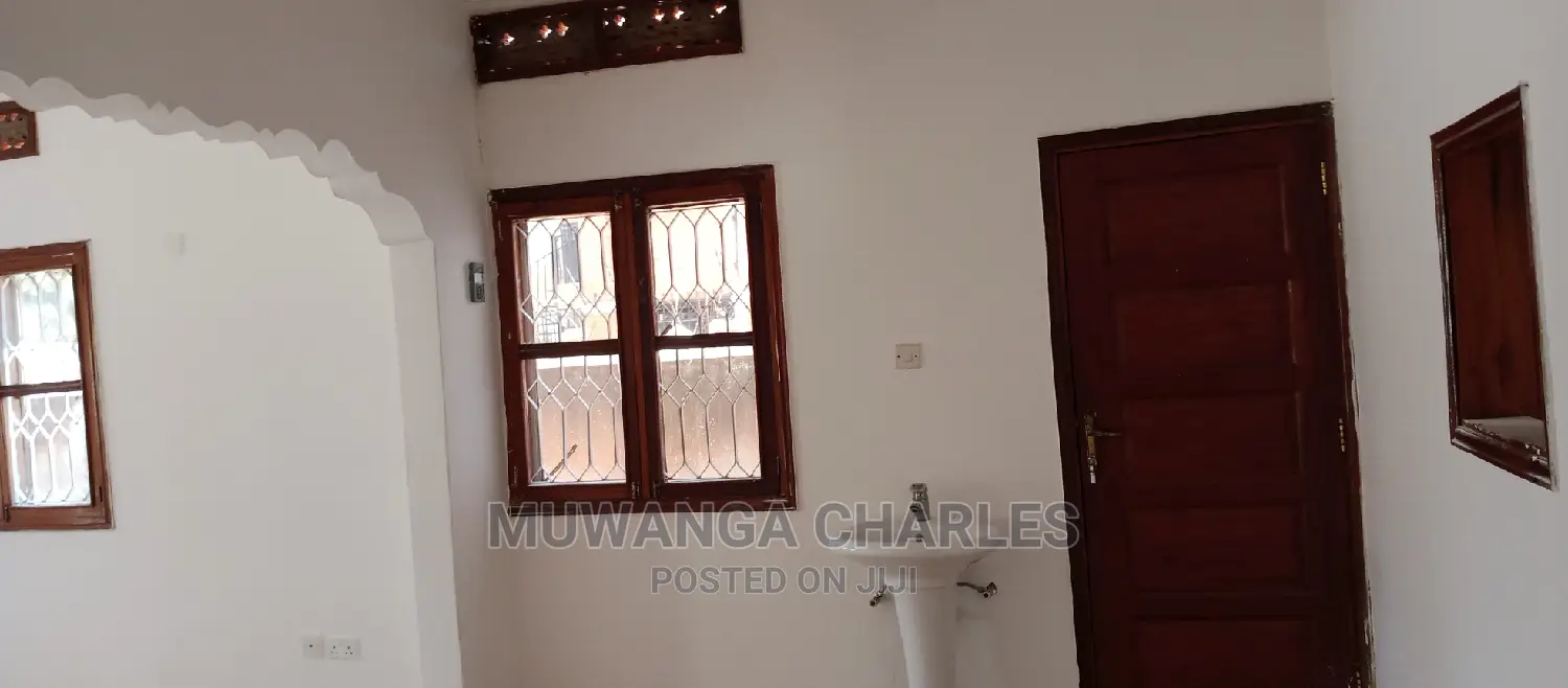 3bdrm House in Fs Properties Ltd, Central Division for Rent