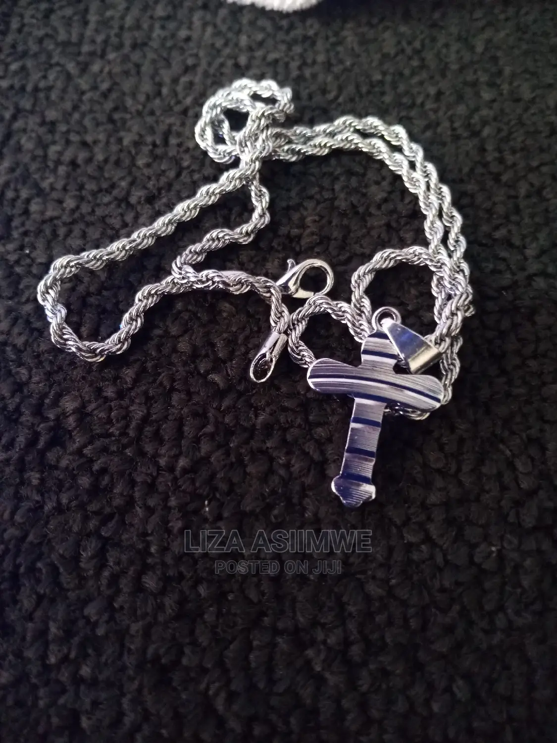 Nice and Authentic Necklaces Available With Cross Pendants
