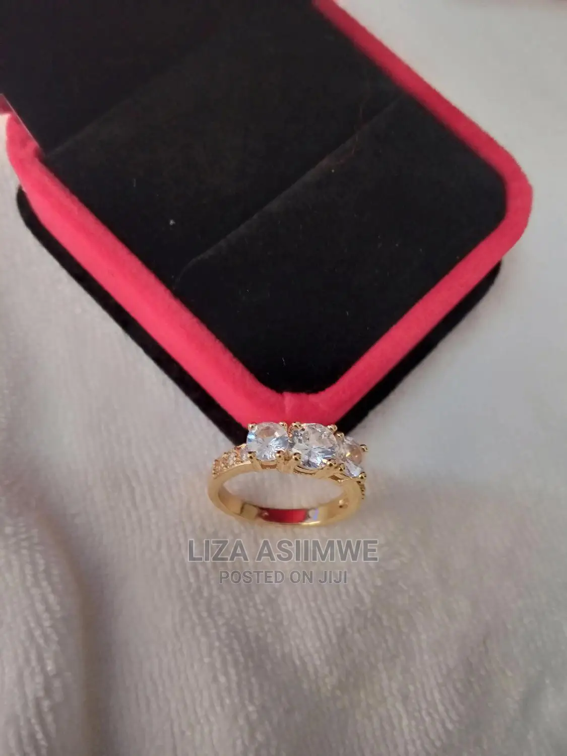 Quality Engagement Rings Available With the Box Ring