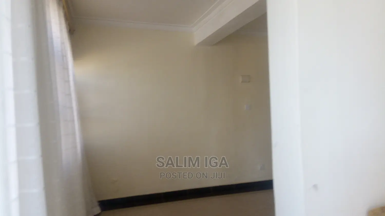 10bdrm Block of Flats in Kololo Property, Central Division for Rent