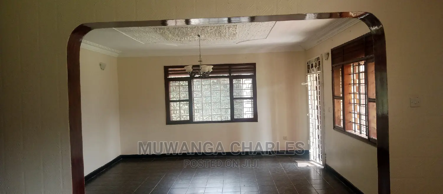 3bdrm House in Fs Properties Ltd, Central Division for Rent