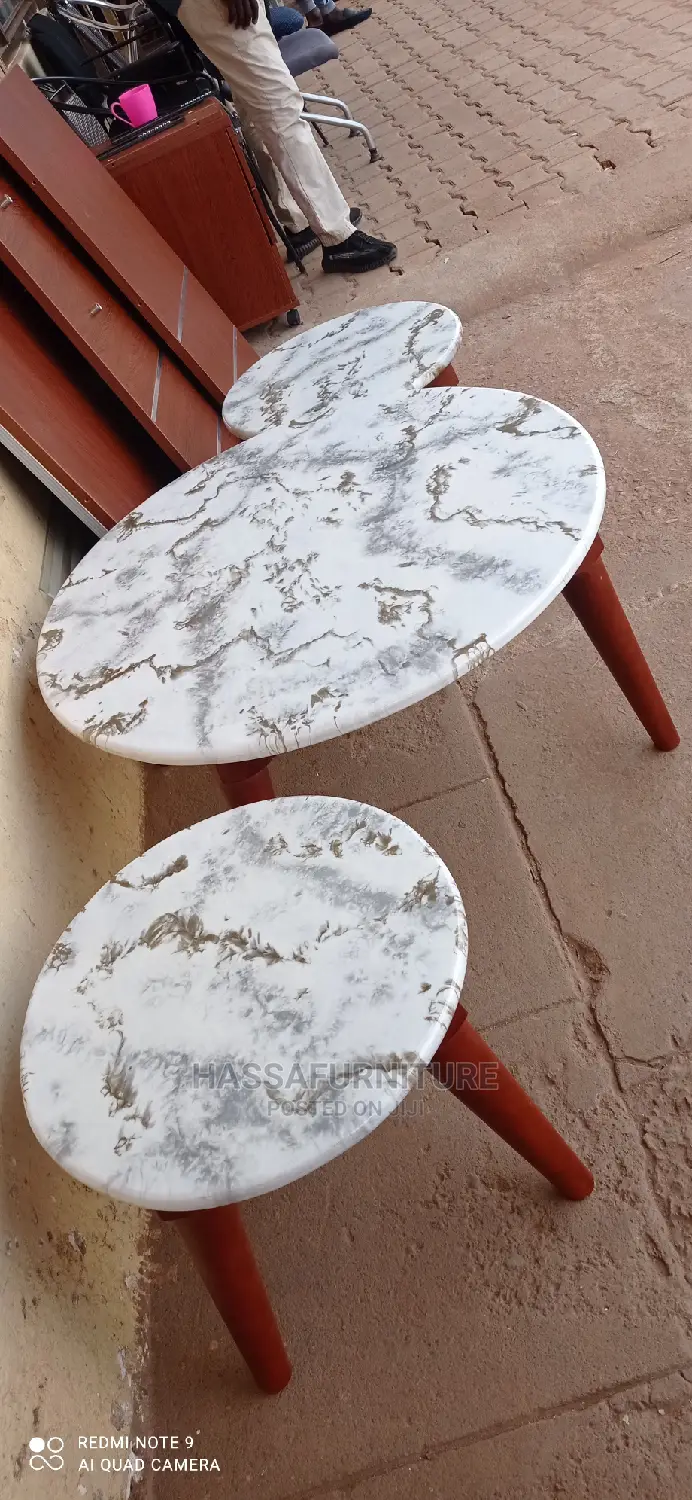 Round Shape Marble Center Tables