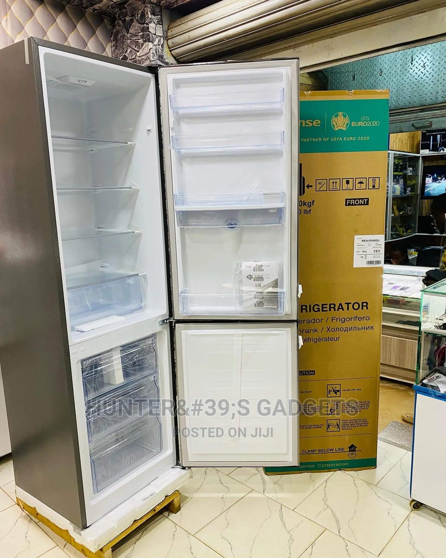 Hisense Fridge Double Door 341litres With Water Dispenser