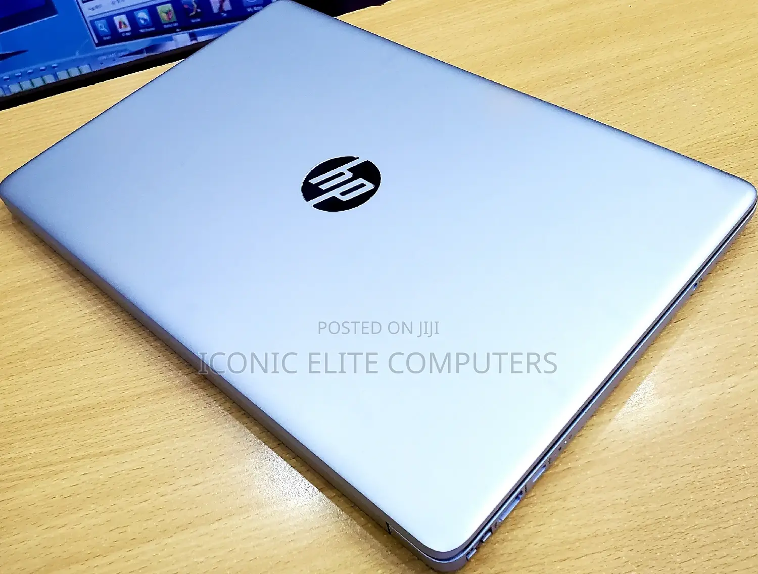 New Laptop HP Pavilion 15 8GB Intel Core I5 SSHD (Hybrid) 1T