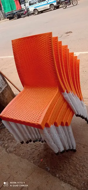 Chrome Plastic Restaurant Chairs