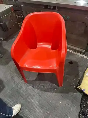 Plastic Strong Chairs