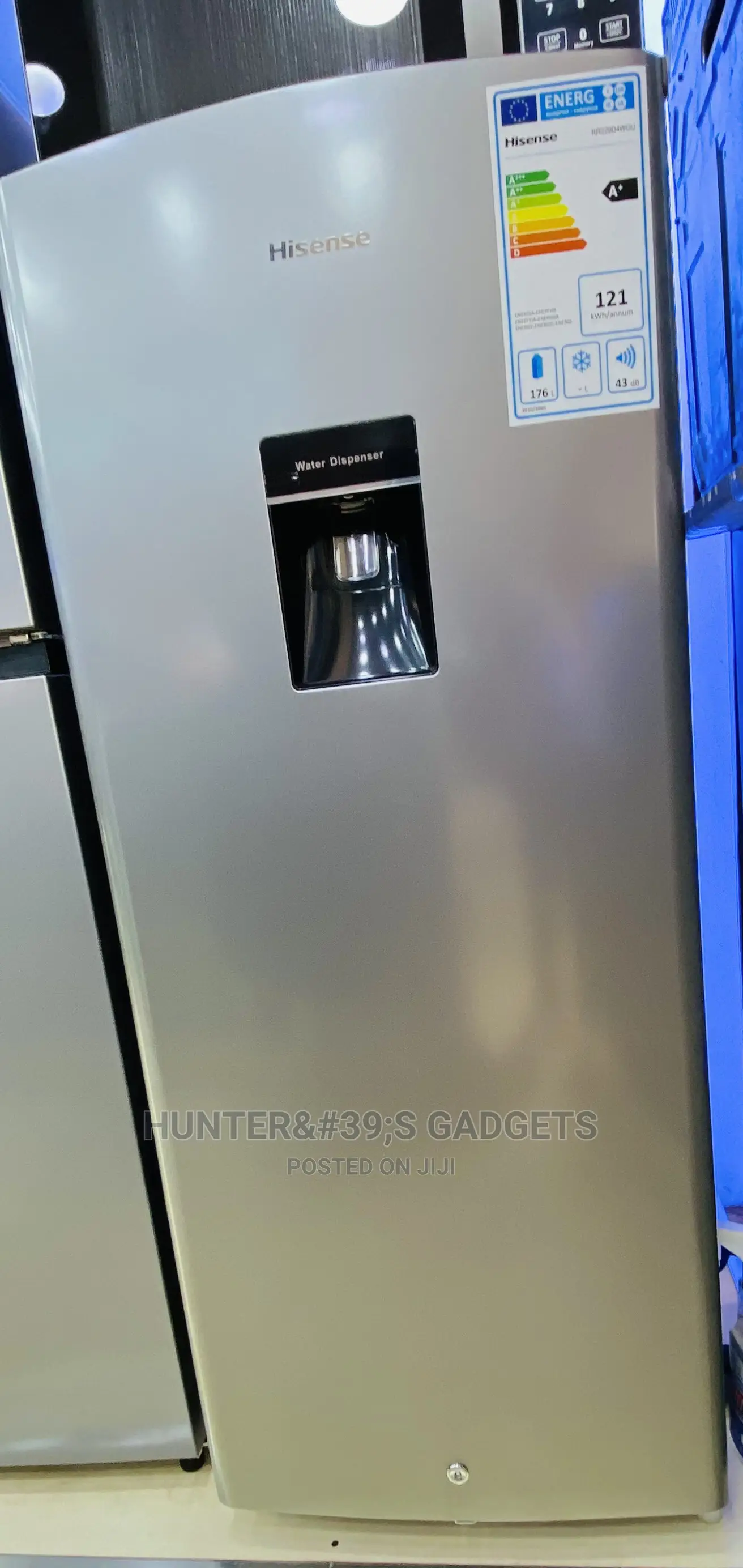 Hisense Fridge 229litres With Water Dispenser Brand New