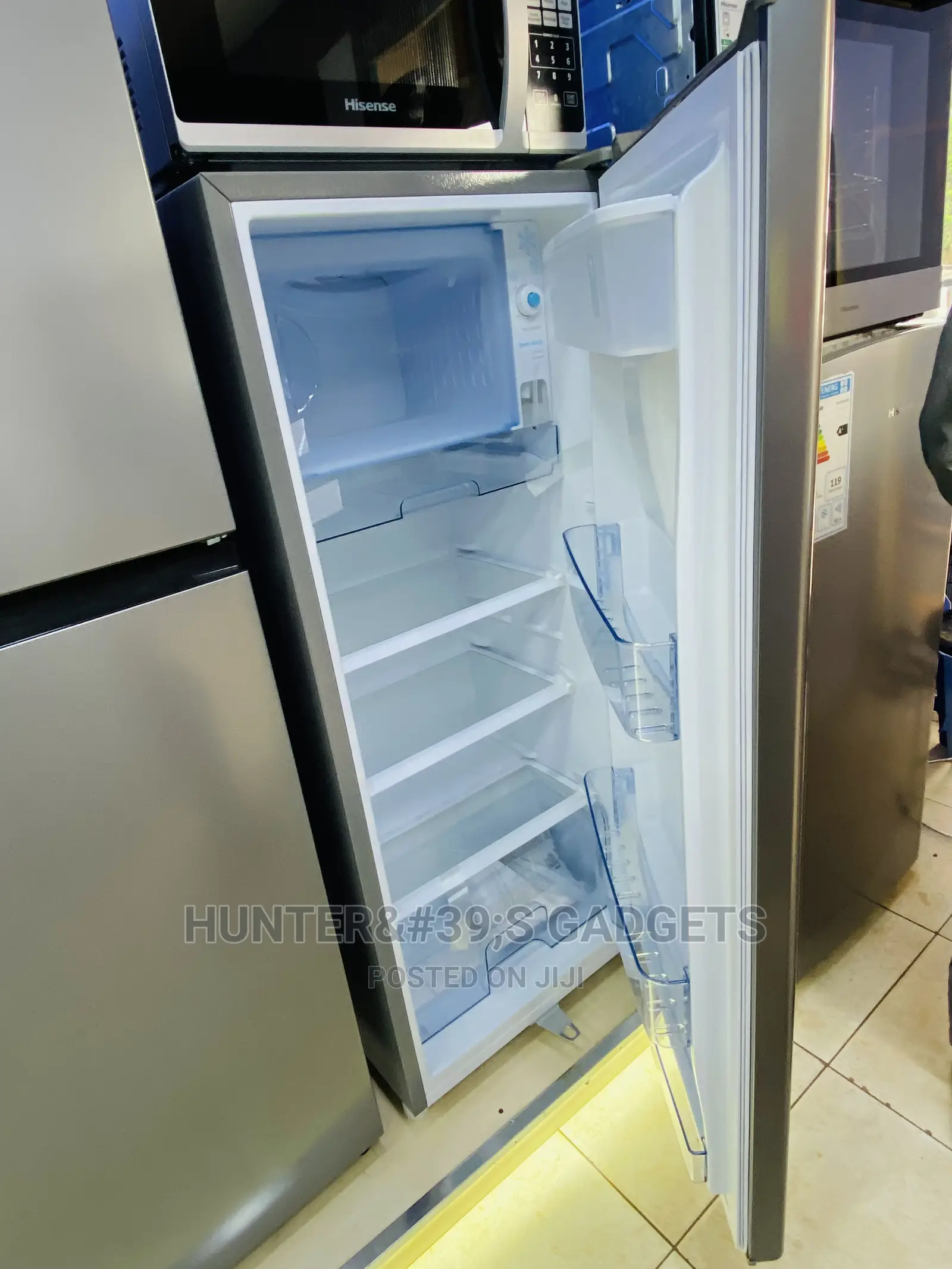 Hisense Fridge 229litres With Water Dispenser Brand New