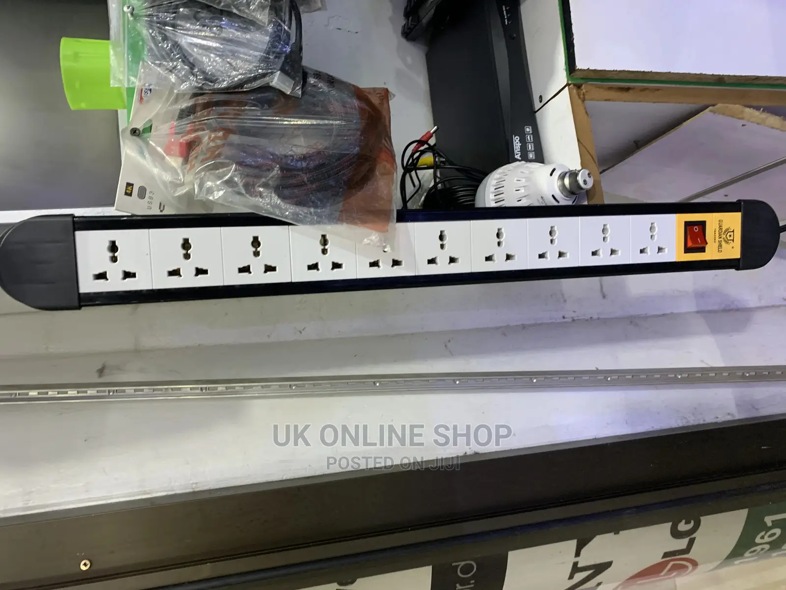 Original Ten Port Extension