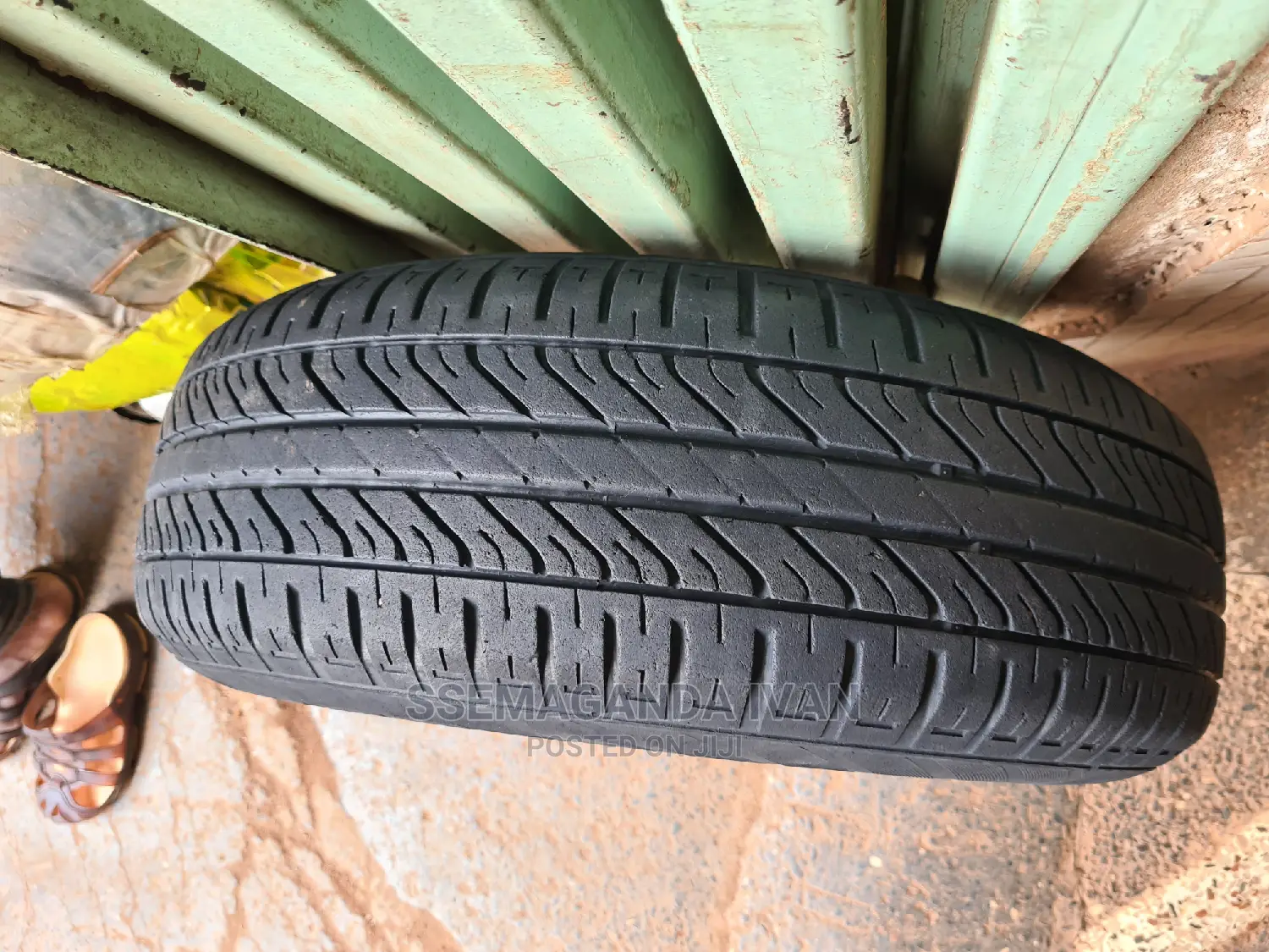 185/70r14 Very Good Used Dunlop Tire