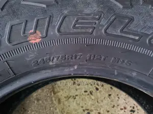 245/75r17 Bridgeston Used Tire