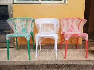 Plastic Restaurant Chair