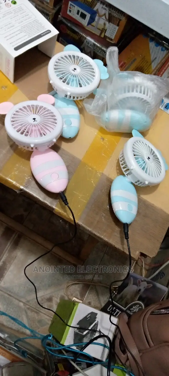 Rechargeable Min Fans