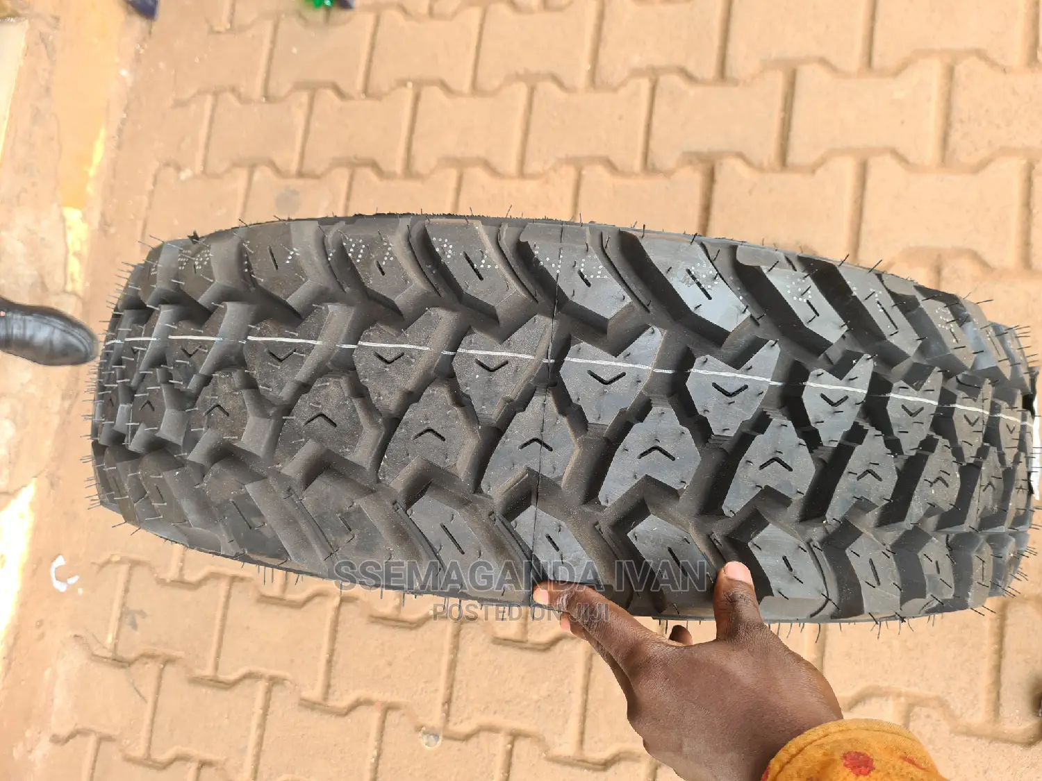 235/85r16 Road X