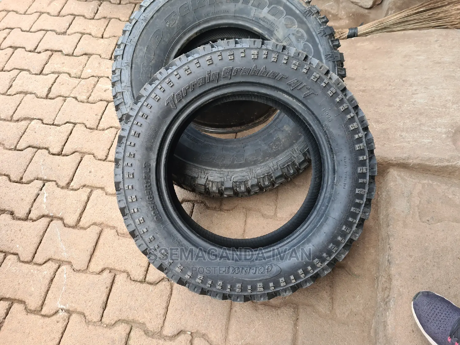 225/65r17 Grabbeur