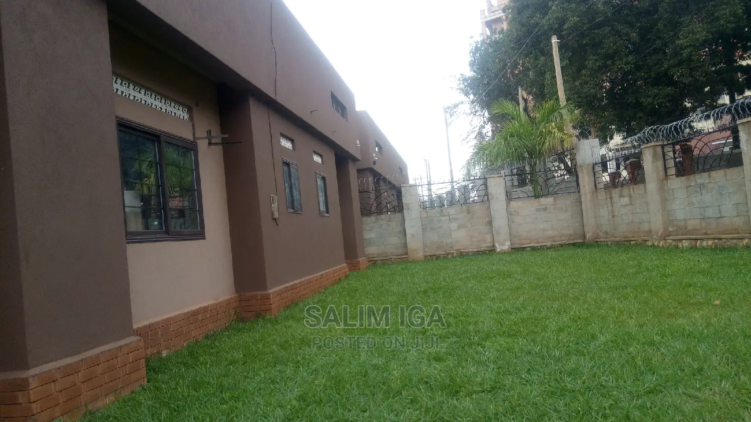 2bdrm Bungalow in Kololo Property, Central Division for Rent
