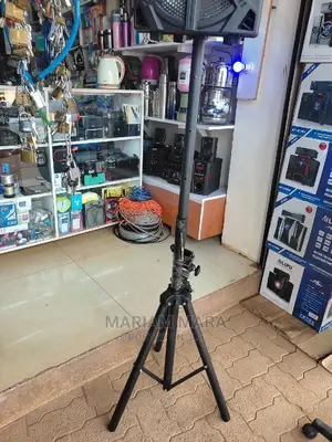 Speaker Stand
