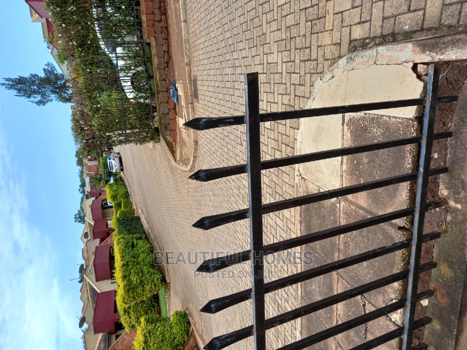 Furnished 3bdrm Villa in Kyanja Kesington, Nakawa for Sale