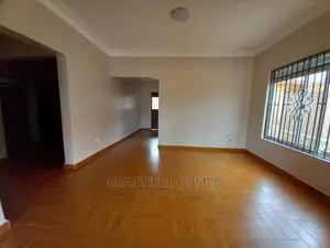 Furnished 4bdrm House in Kira Tarmack for Sale