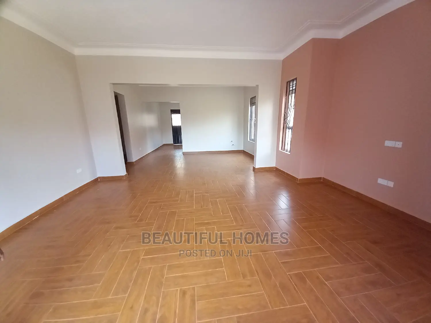 Furnished 4bdrm Bungalow in Gated Tarmack, Kira for Sale