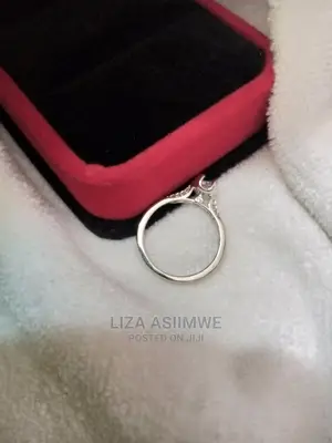Quality Engagement Rings Available With the Ring Box