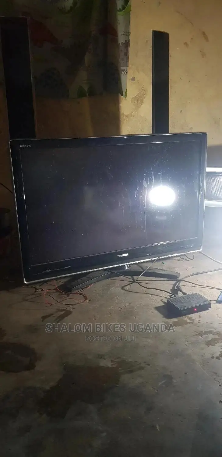 Toshiba Tv 42inches